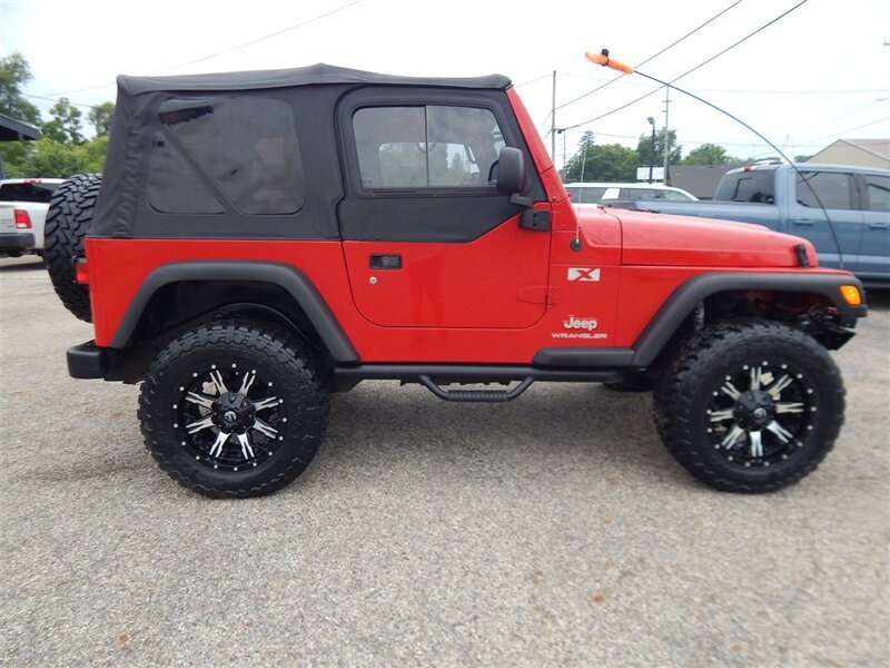 Used 2004 Jeep Wrangler X AWD/4WD image 7