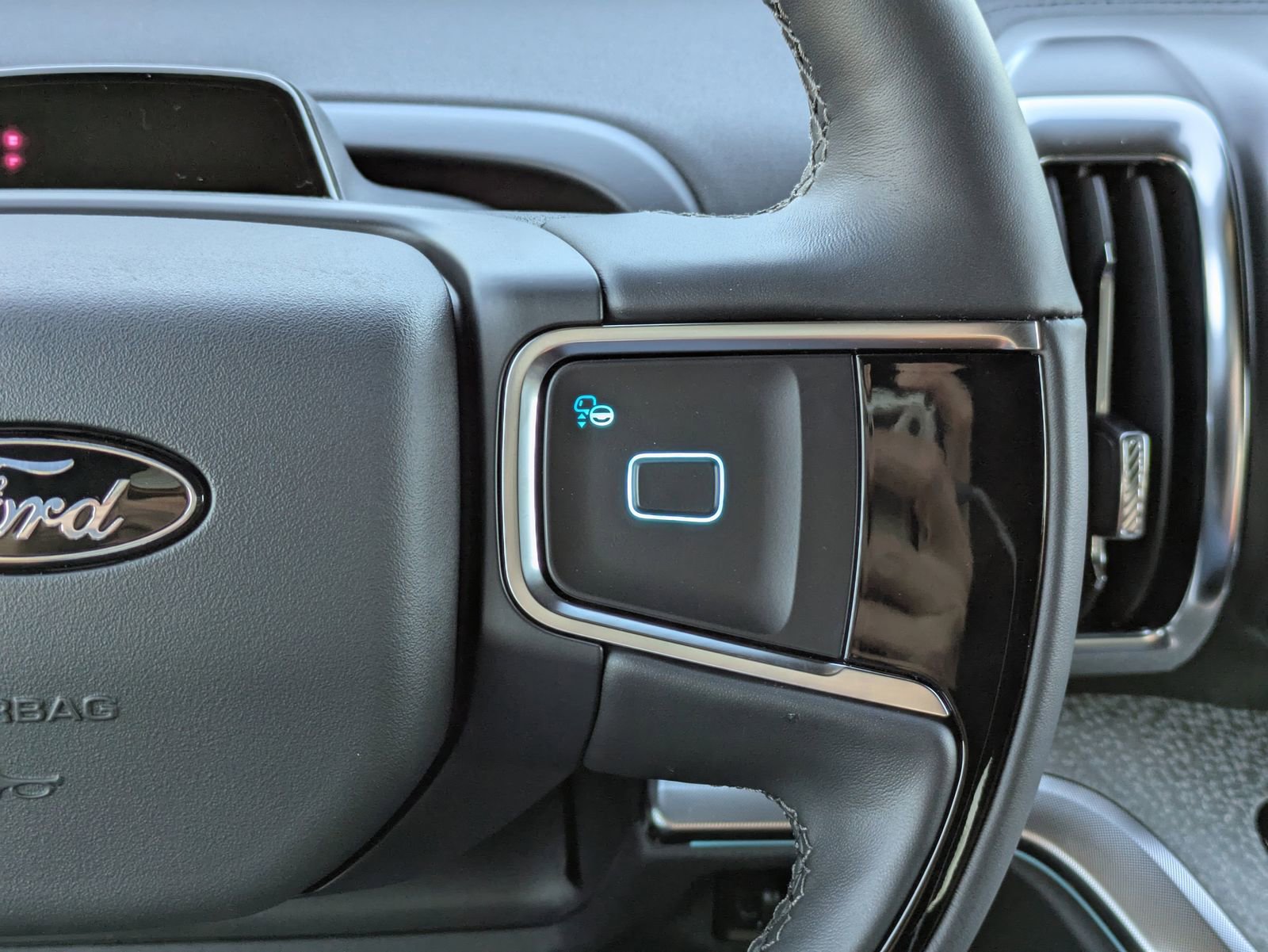 New 2025 Ford Expedition Tremor image 29