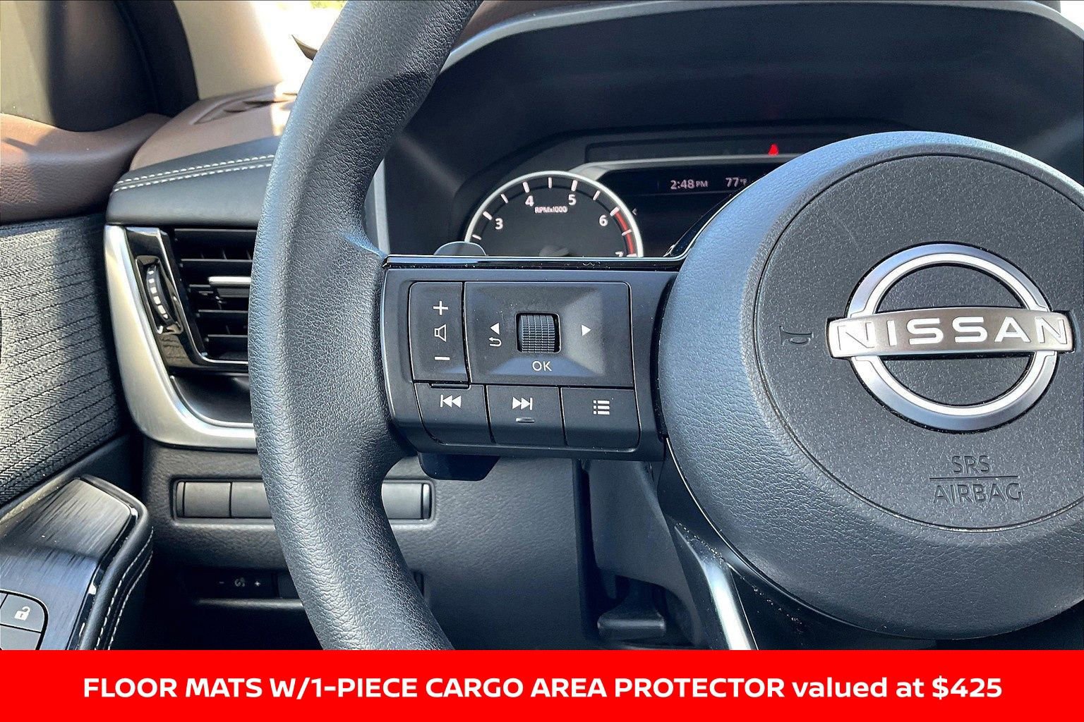 Certified 2022 Nissan Rogue SV image 25