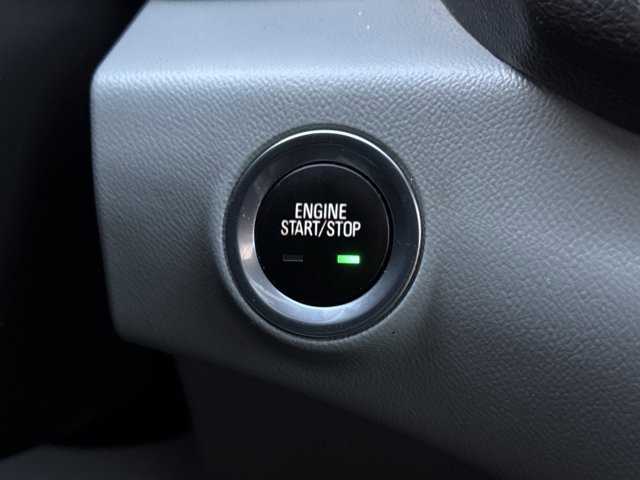 Used 2020 GMC Terrain SLE w/ Driver Convenience Package image 24