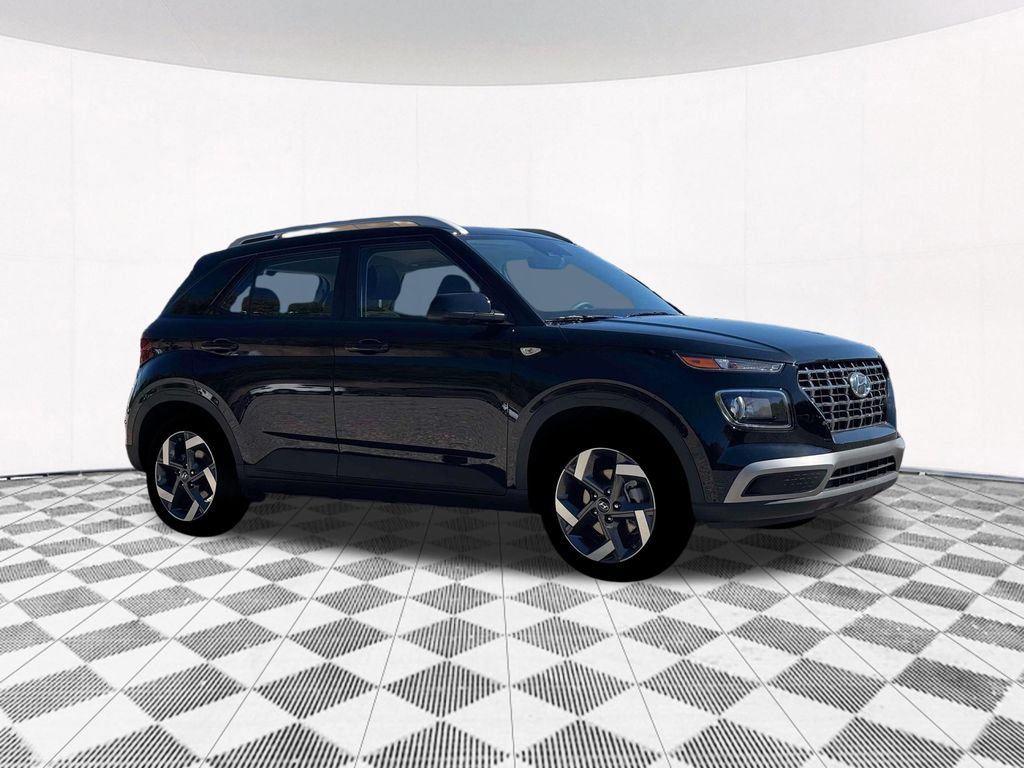 New 2026 Hyundai Venue SEL FWD image 16