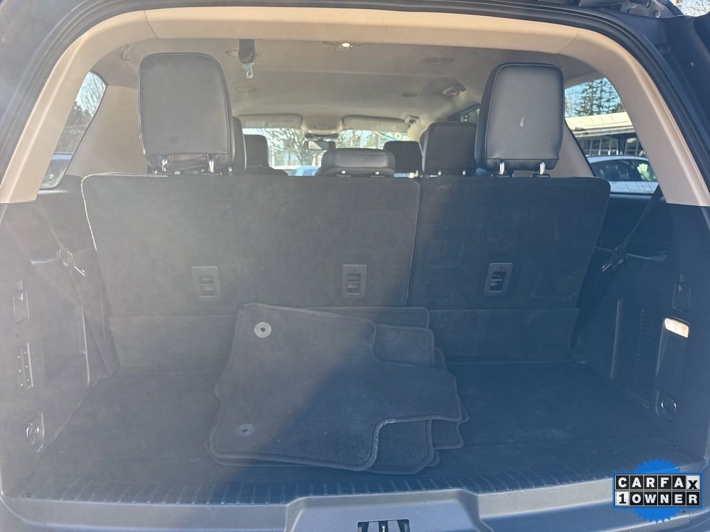 Used 2024 Ford Expedition XLT image 12