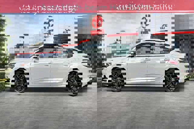 Used 2023 Acura Integra A-Spec image 9