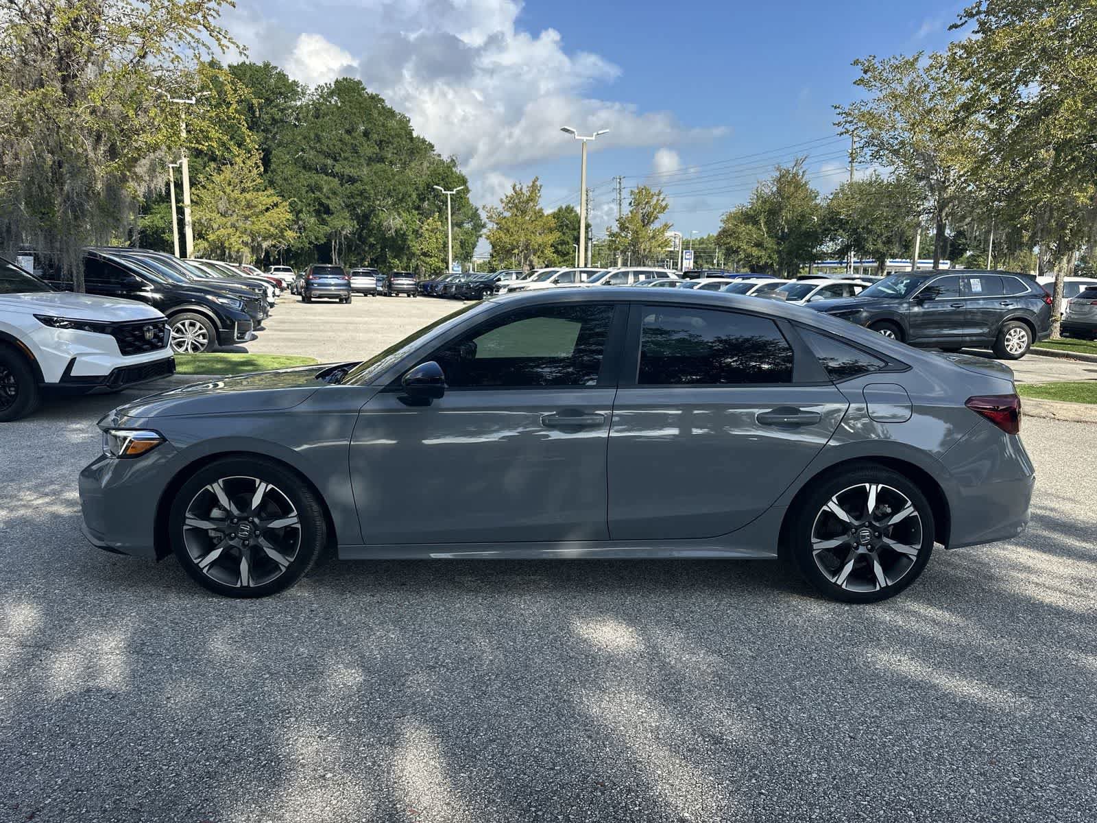 Used 2025 Honda Civic Sport Touring image 3