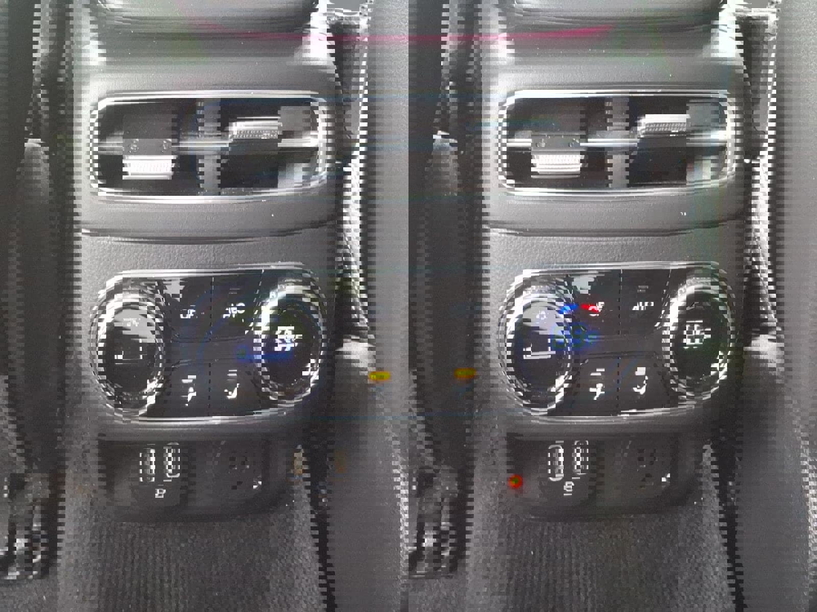 Used 2023 Genesis GV70 2.5T w/ Sport Prestige Package image 8