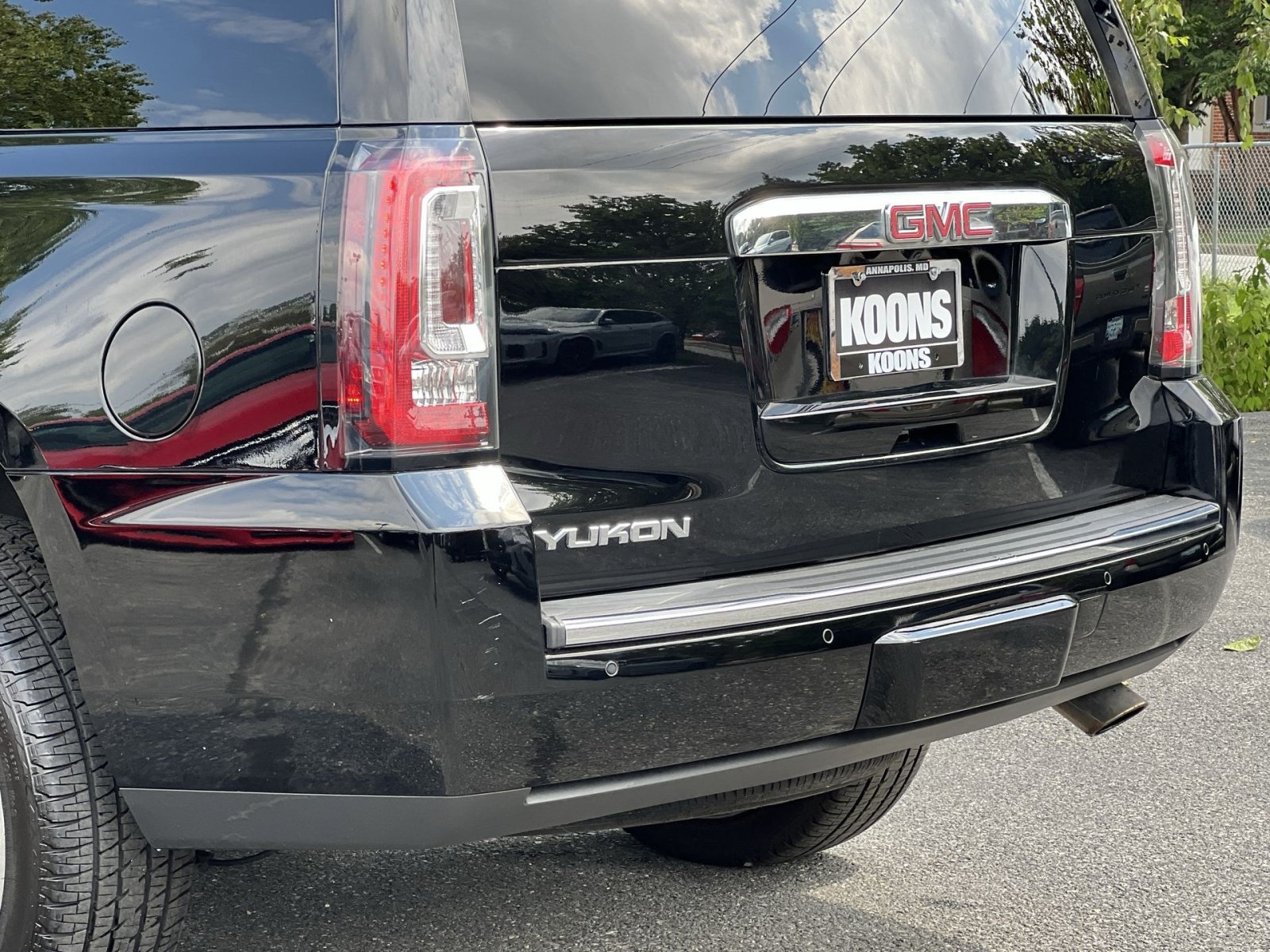 Used 2020 GMC Yukon Denali w/ Denali Ultimate Package AWD/4WD image 30