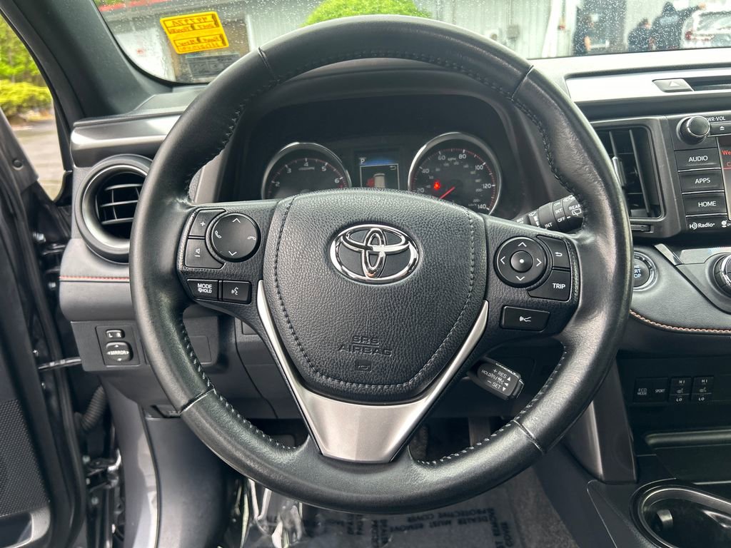 Used 2017 Toyota RAV4 SE w/ Power Special Value Package AWD/4WD image 22