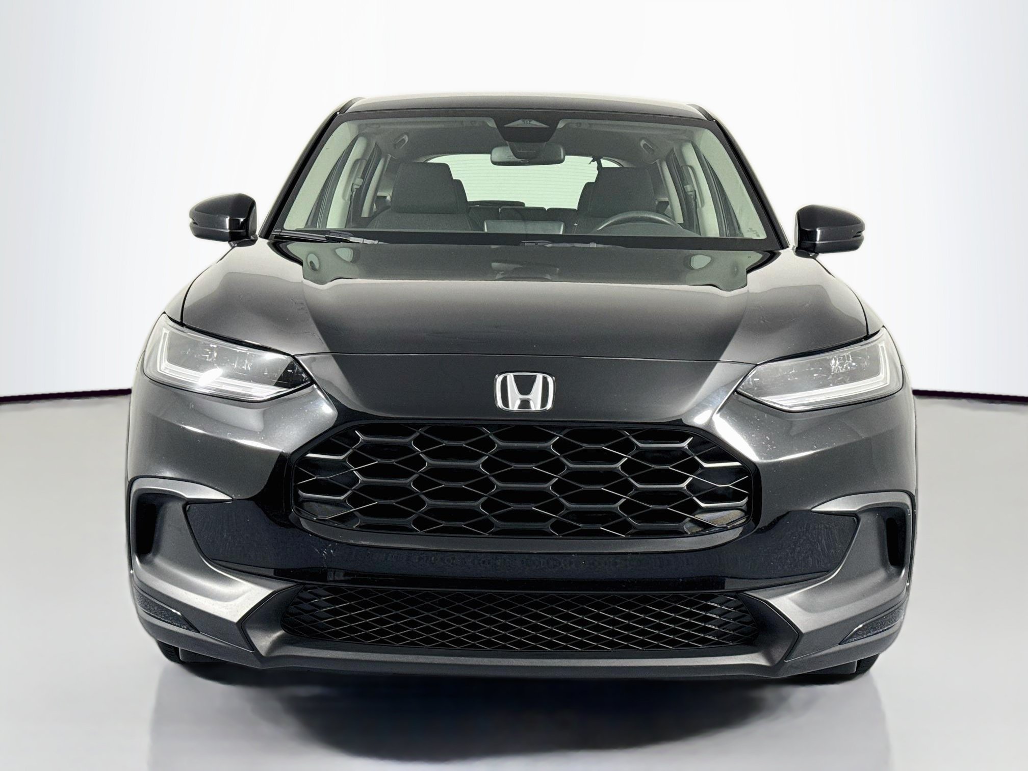 Certified 2023 Honda HR-V LX image 2