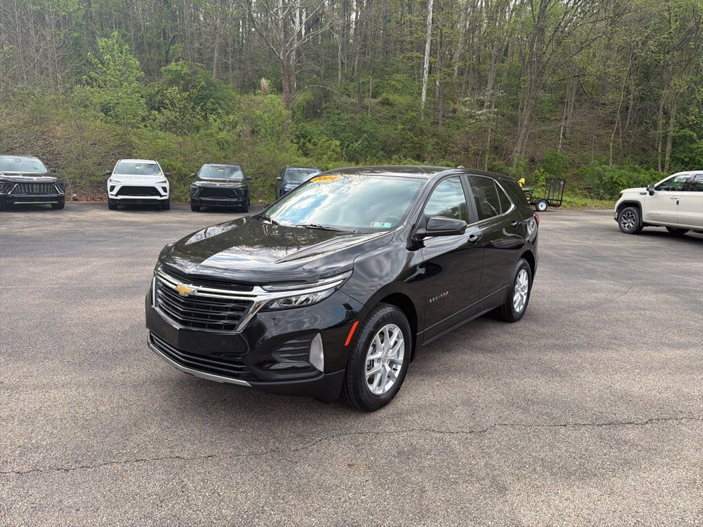 Used 2024 Chevrolet Equinox LT w/ LPO, Floor Liner Package AWD/4WD image 7