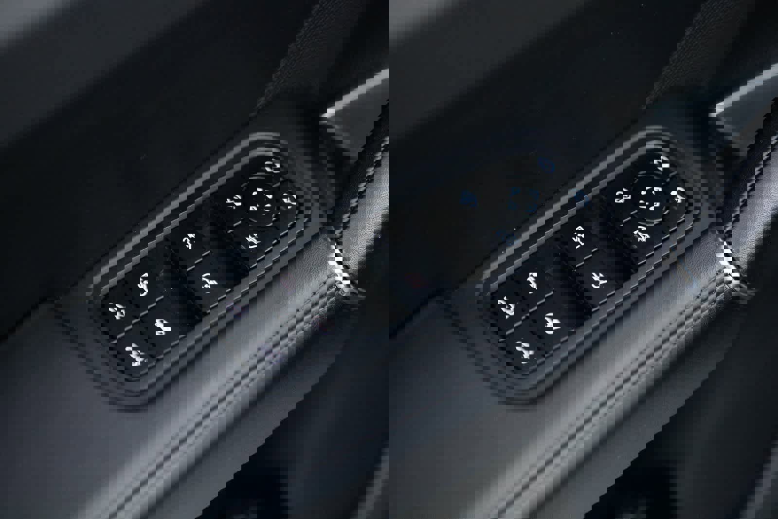 Certified 2022 Porsche Cayenne Turbo image 18