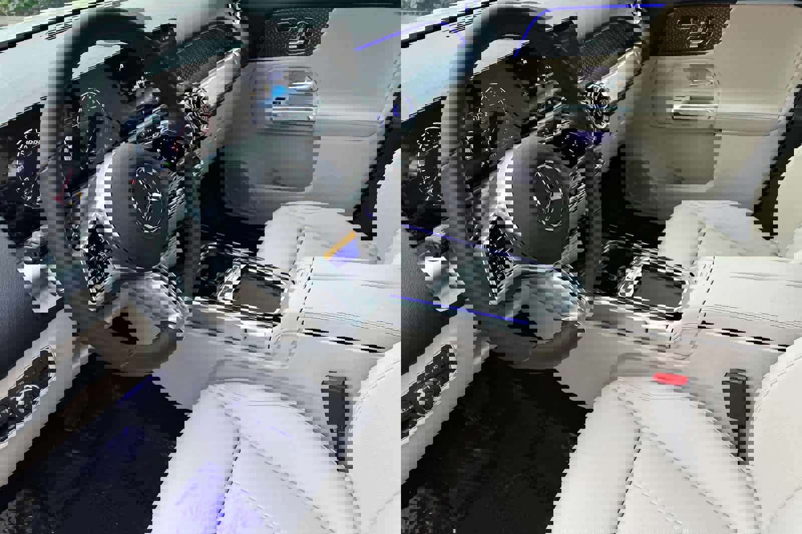 New 2026 Mercedes-Benz GLB 250 image 9