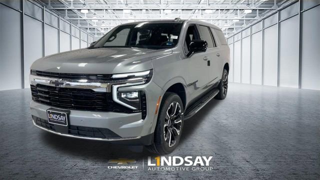 New 2026 Chevrolet Suburban LS w/ LPO, Dark Essentials Package image 5