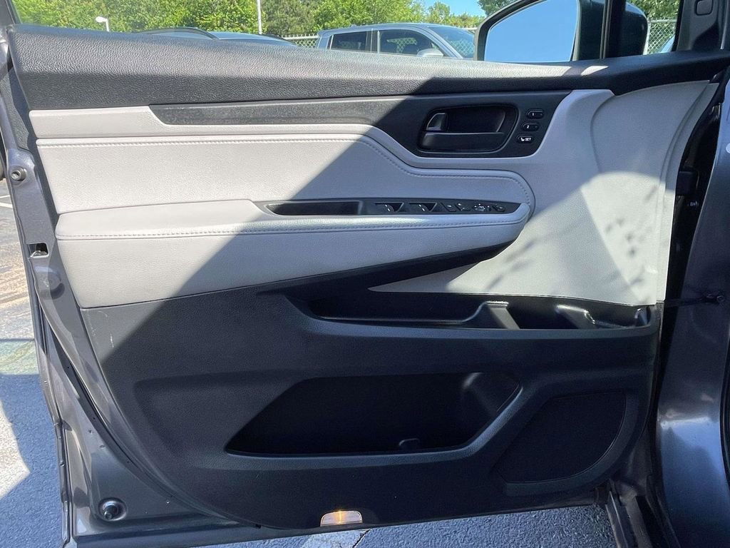 Used 2018 Honda Odyssey EX-L image 22