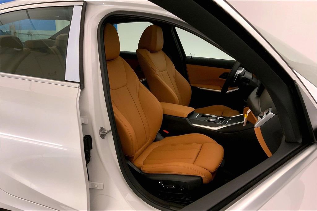 New 2026 BMW 330i xDrive 330i xDrive w/ Premium Package image 7