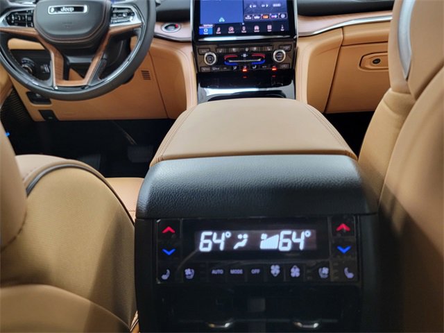 New 2025 Jeep Grand Cherokee L Summit image 34