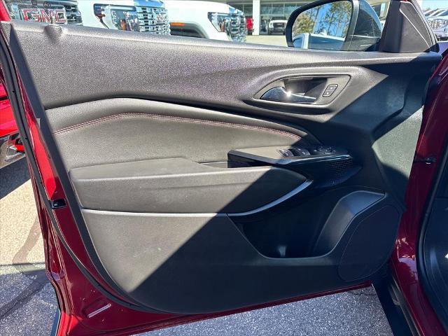 Certified 2024 Chevrolet Trax RS w/ Driver Confidence Package image 20