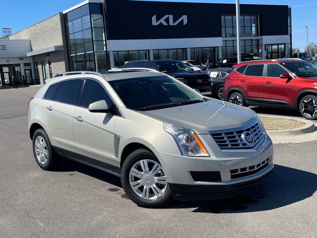 Used 2014 Cadillac SRX Luxury w/ Driver Awareness Package image 2