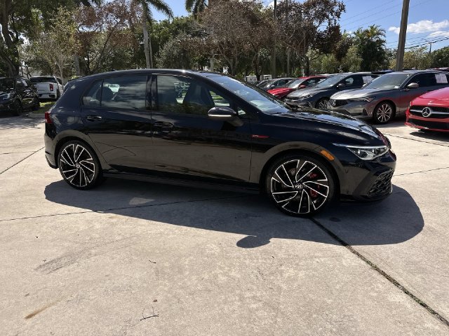 Used 2022 Volkswagen GTI Autobahn FWD image 15