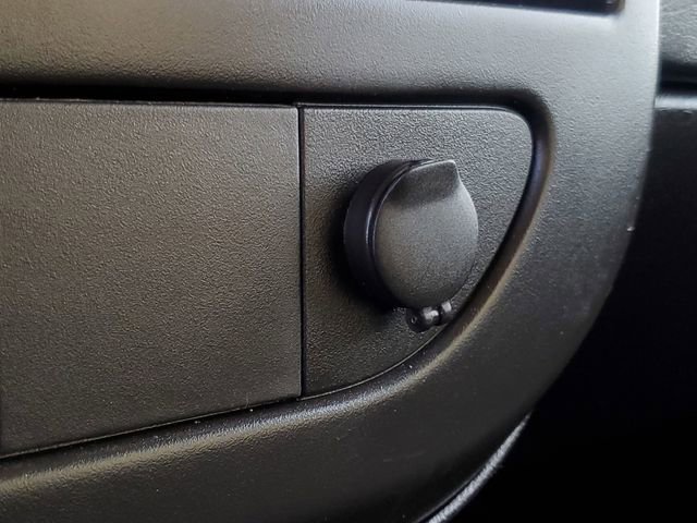 Used 2014 Chevrolet Express 1500 AWD image 15