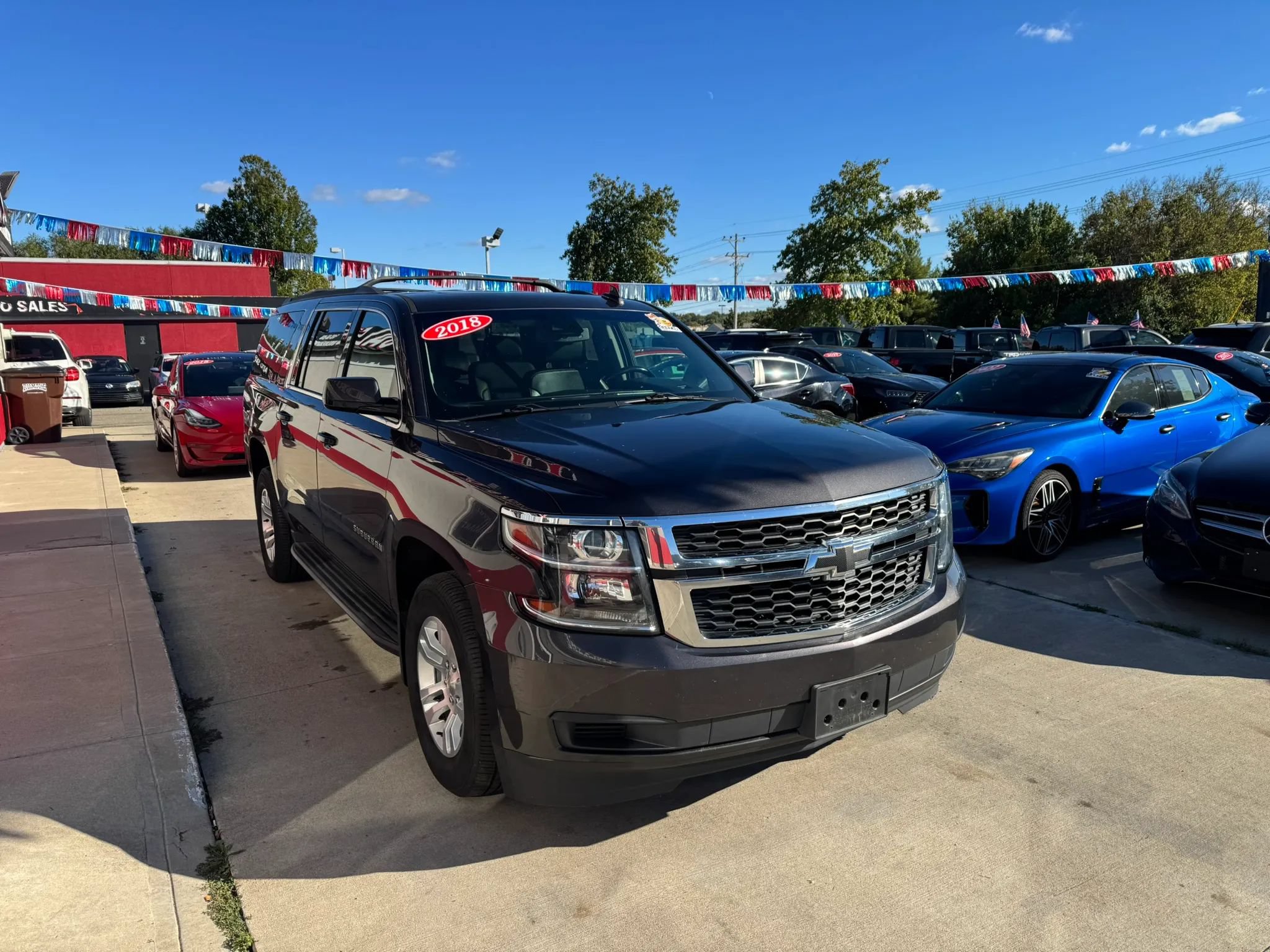 Used 2018 Chevrolet Suburban LT AWD/4WD image 3