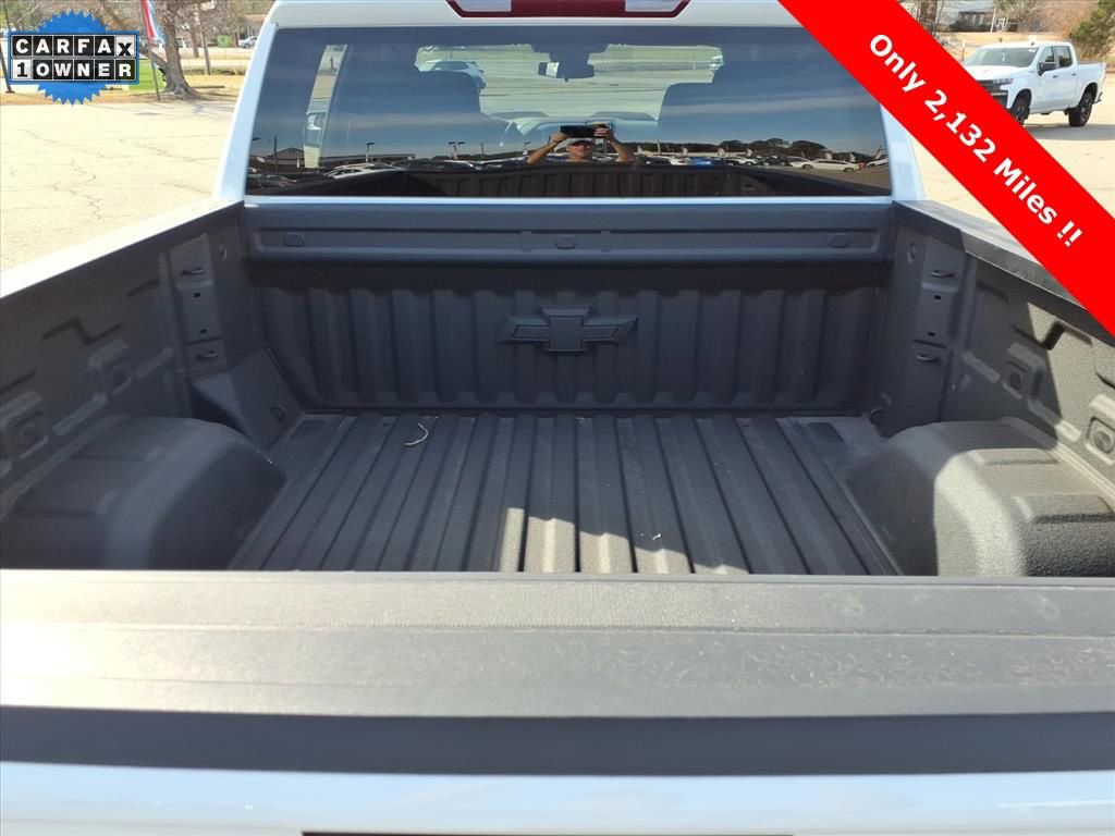 Used 2025 Chevrolet Silverado 1500 Custom Trail Boss w/ LPO, Dark Essentials Package image 13