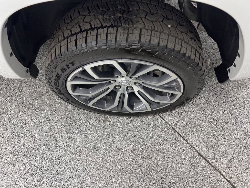 Used 2026 RAM 1500 Tungsten w/ Off Road Group image 8