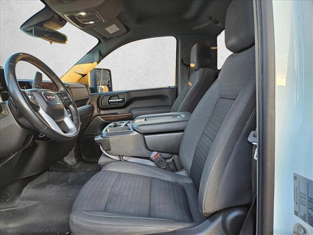 Used 2024 GMC Sierra 2500 SLE w/ SLE Convenience Package image 18