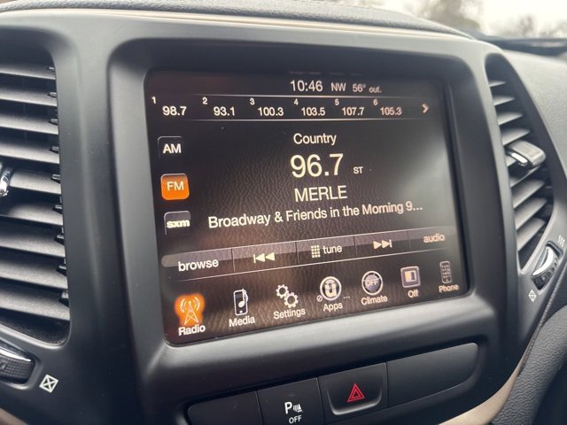 Used 2016 Jeep Cherokee 75th Anniversary image 18