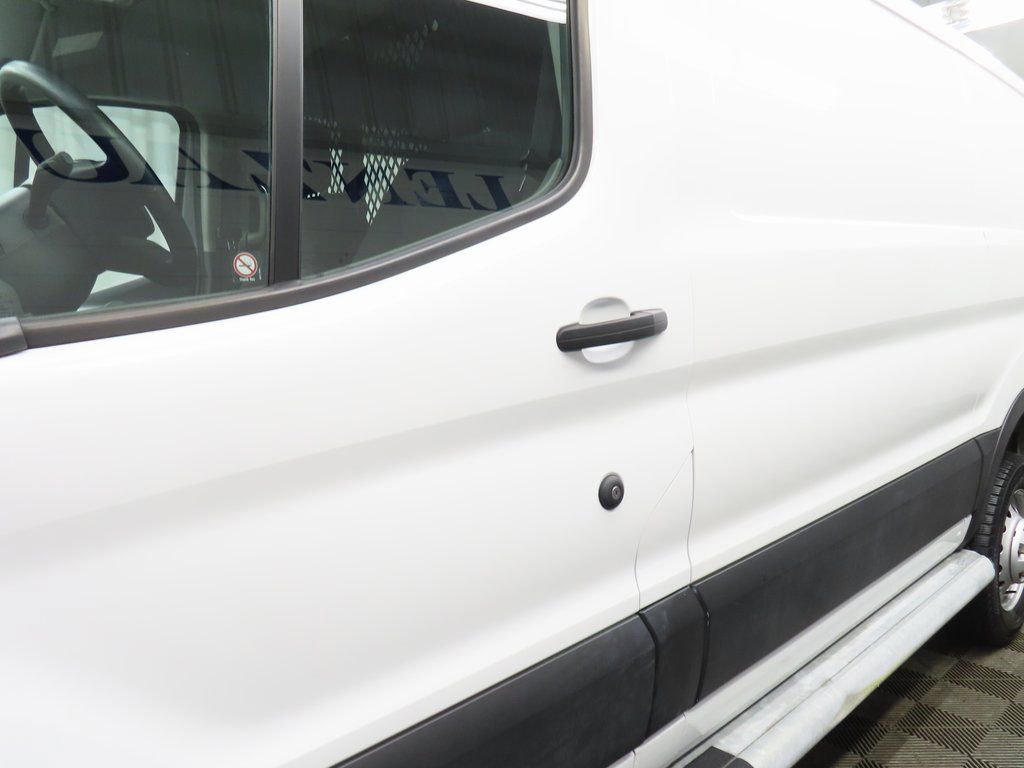 Used 2024 Ford Transit 250 Low Roof AWD w/ Exterior Upgrade Package image 28
