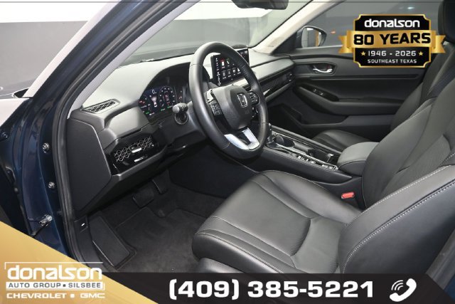 Used 2024 Honda Accord Touring image 7