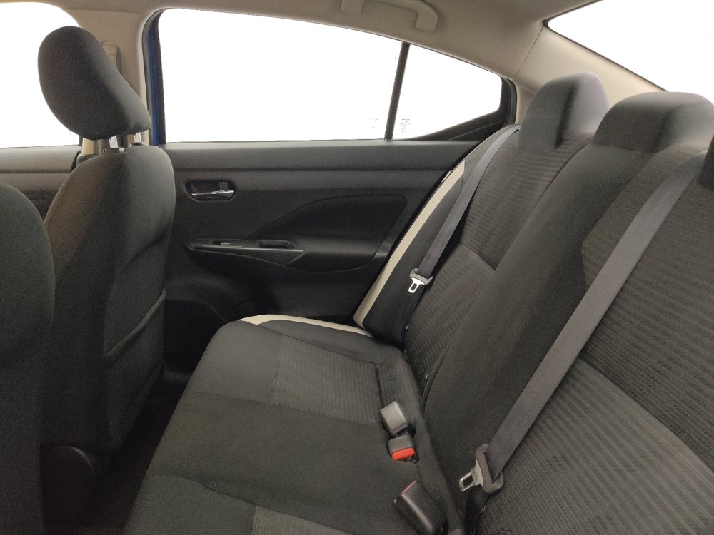 Used 2021 Nissan Versa SV FWD image 17