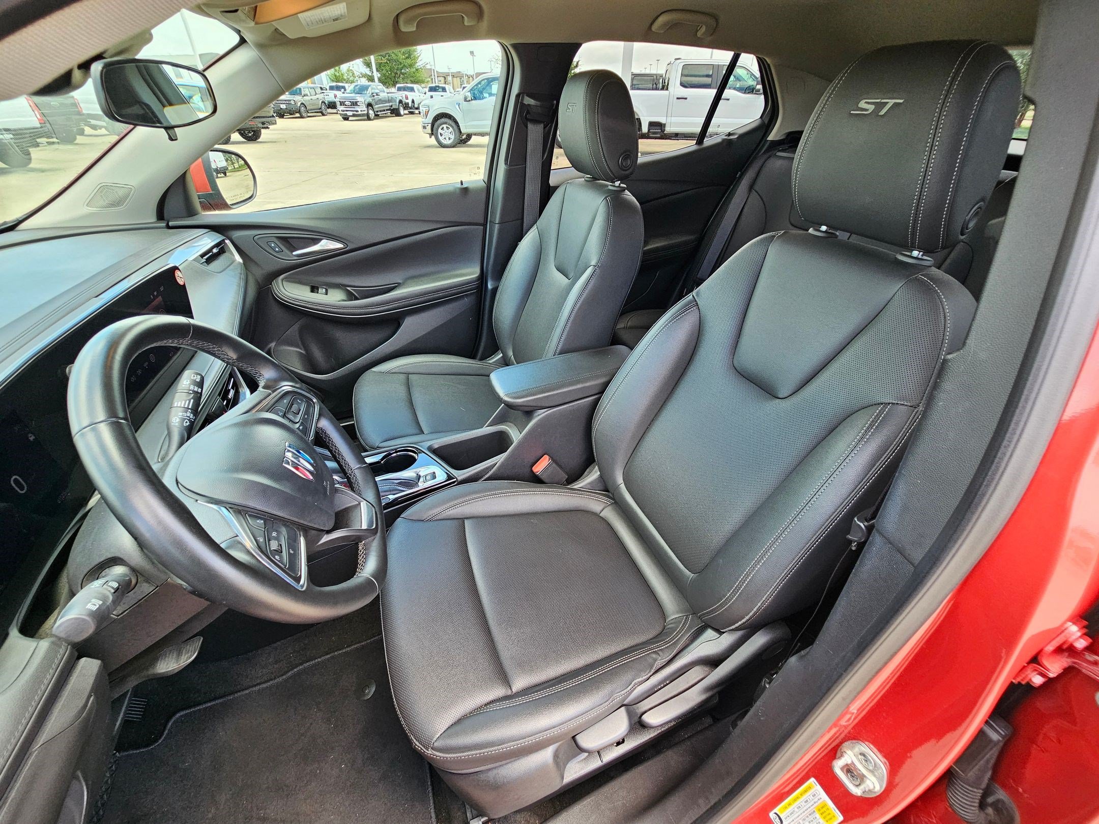 Used 2024 Buick Encore GX Sport Touring FWD image 16