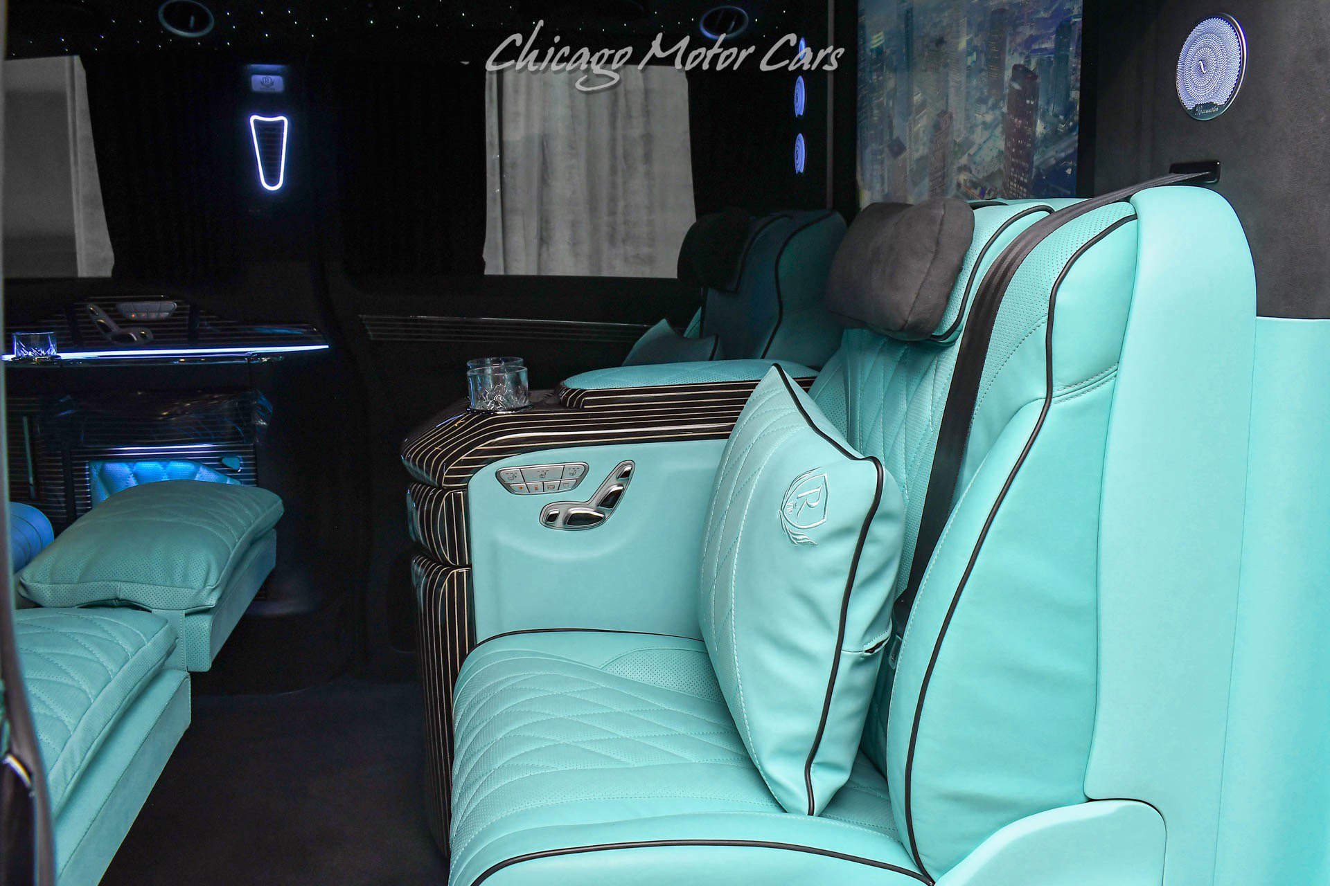 Used 2023 Mercedes-Benz Metris Passenger image 41