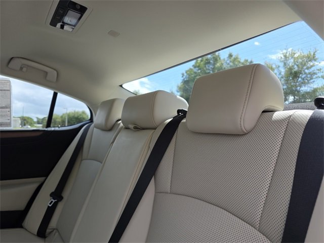 New 2025 Lexus ES 350 w/ Premium Package image 16