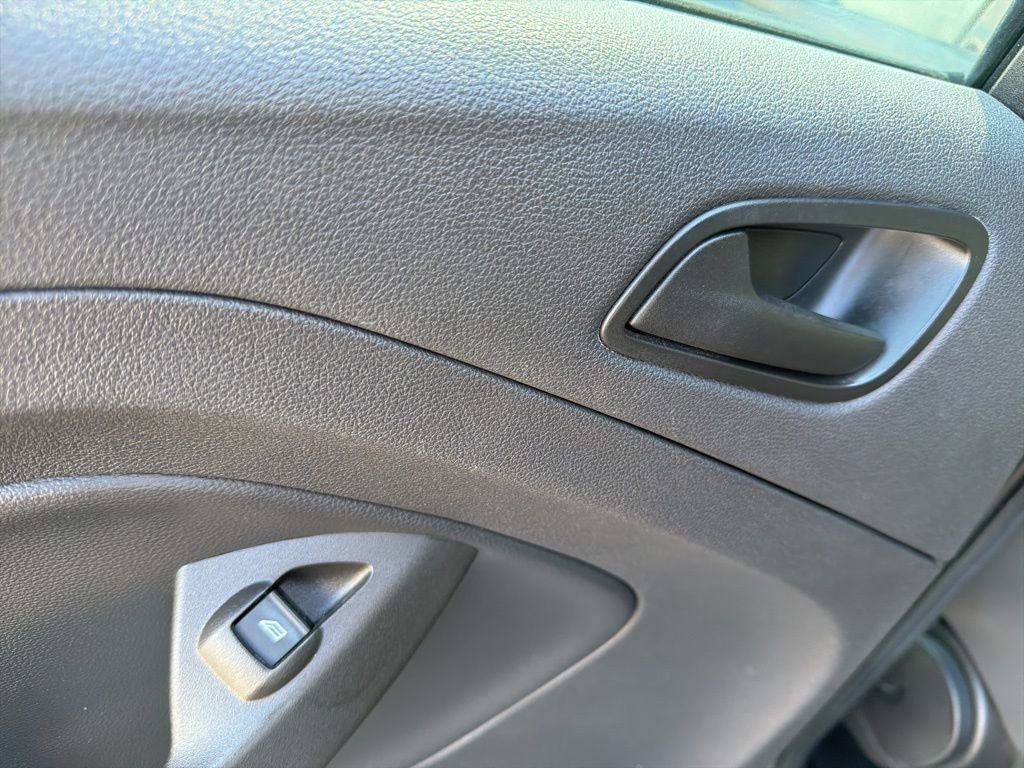 Used 2017 Ford Escape S image 22