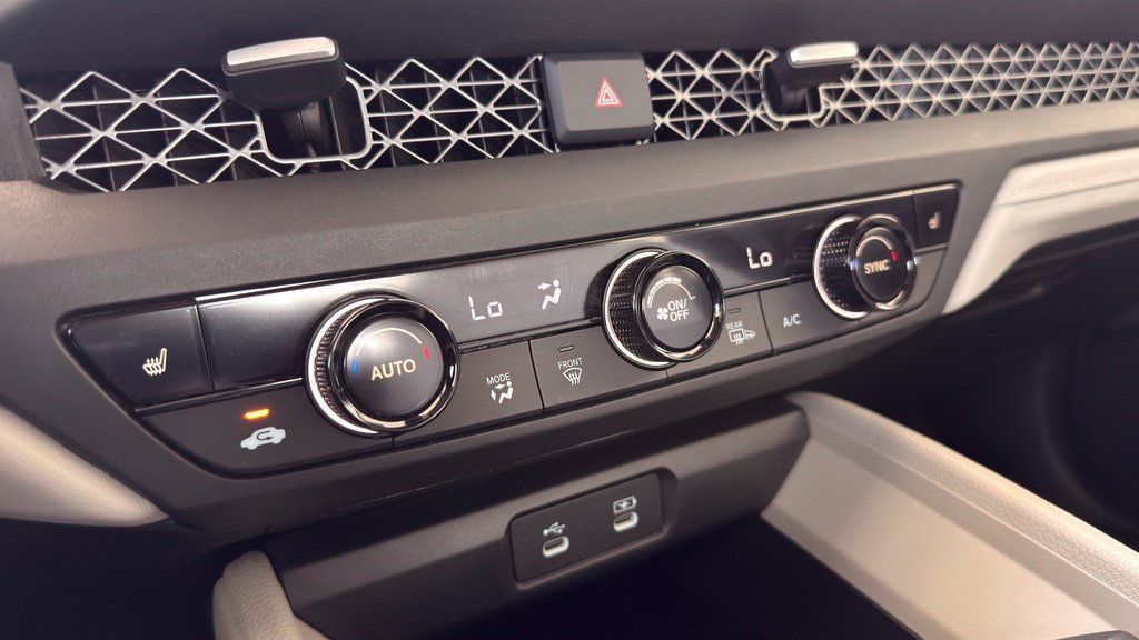 Certified 2024 Honda Accord EX image 29