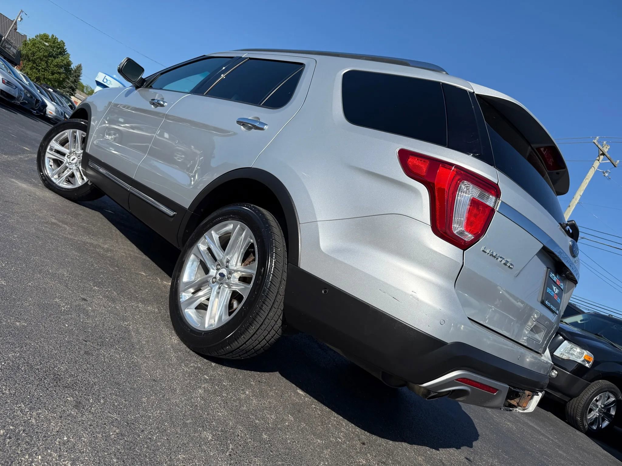 Used 2017 Ford Explorer Limited w/ Equipment Group 301A image 61
