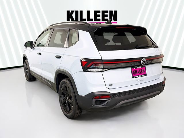 New 2026 Volkswagen Taos SE image 5