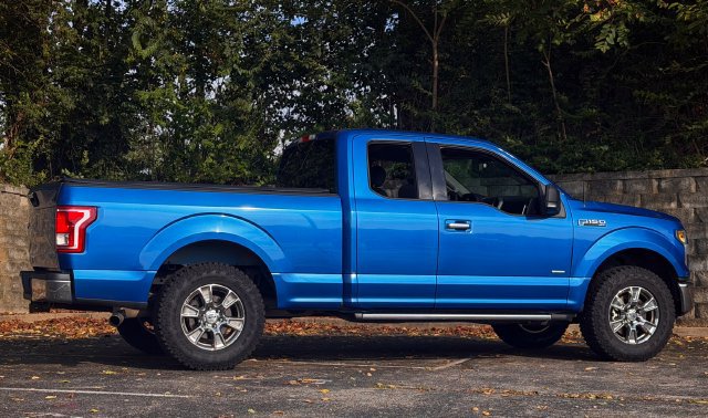 Used 2015 Ford F150 XLT w/ Equipment Group 301A Mid RWD image 6