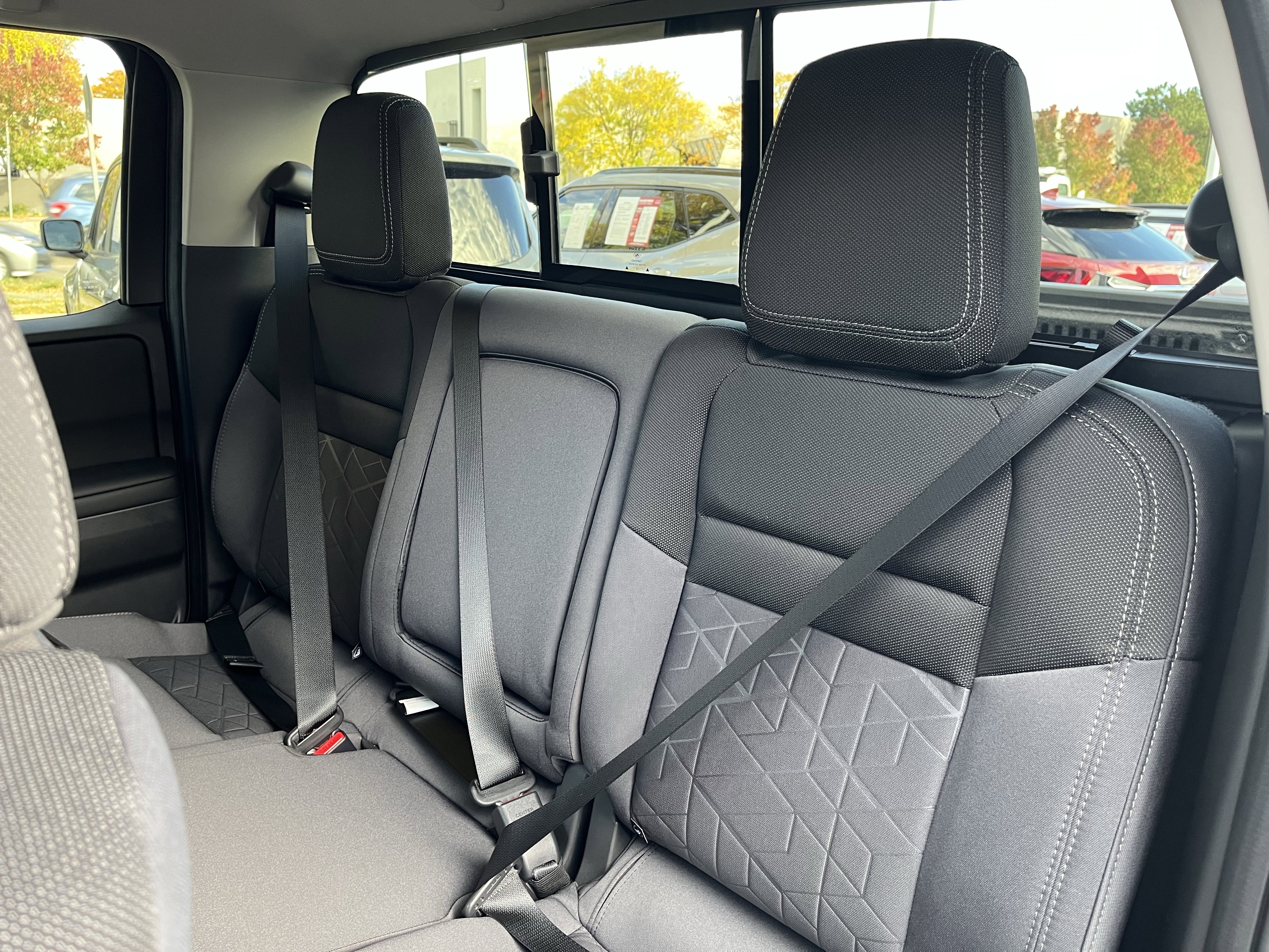 New 2026 Nissan Frontier SV image 25