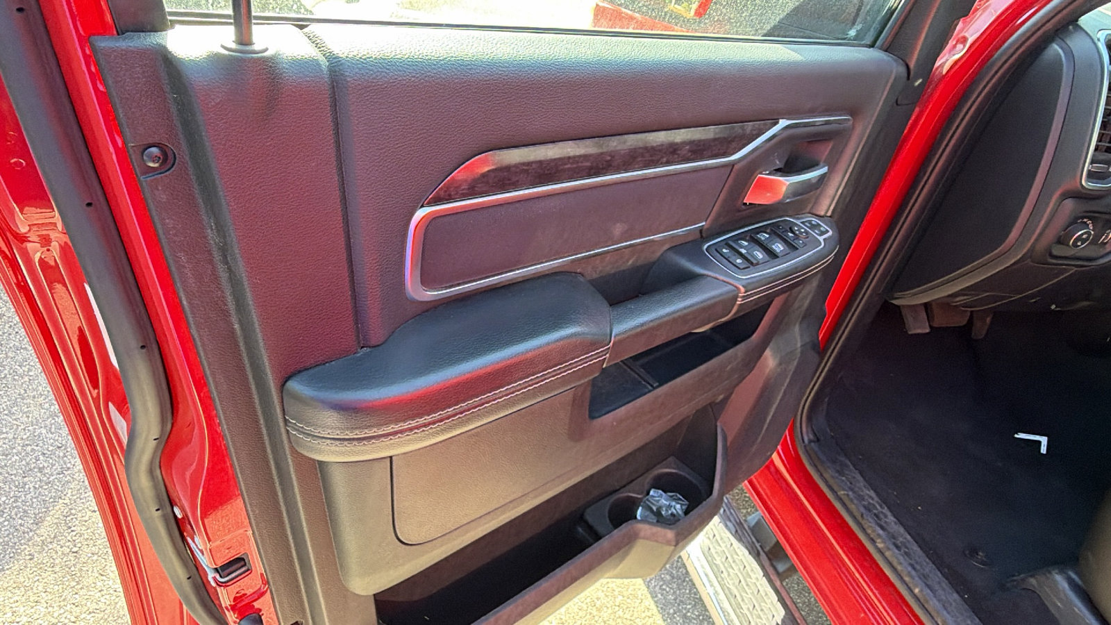 Used 2024 RAM 2500 Big Horn w/ Bed Utility Group AWD/4WD image 14