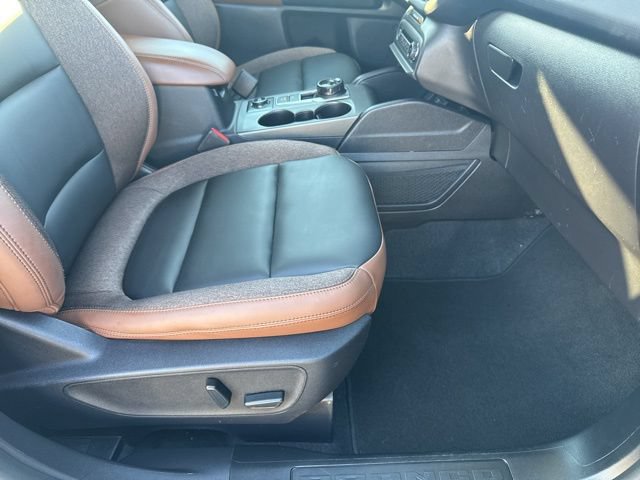 Used 2025 Ford Bronco Sport Outer Banks AWD/4WD image 18