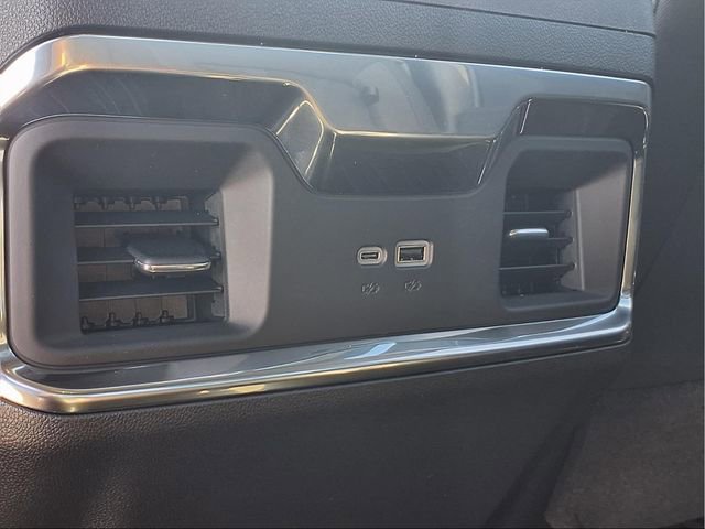 New 2026 GMC Sierra 1500 Elevation image 18