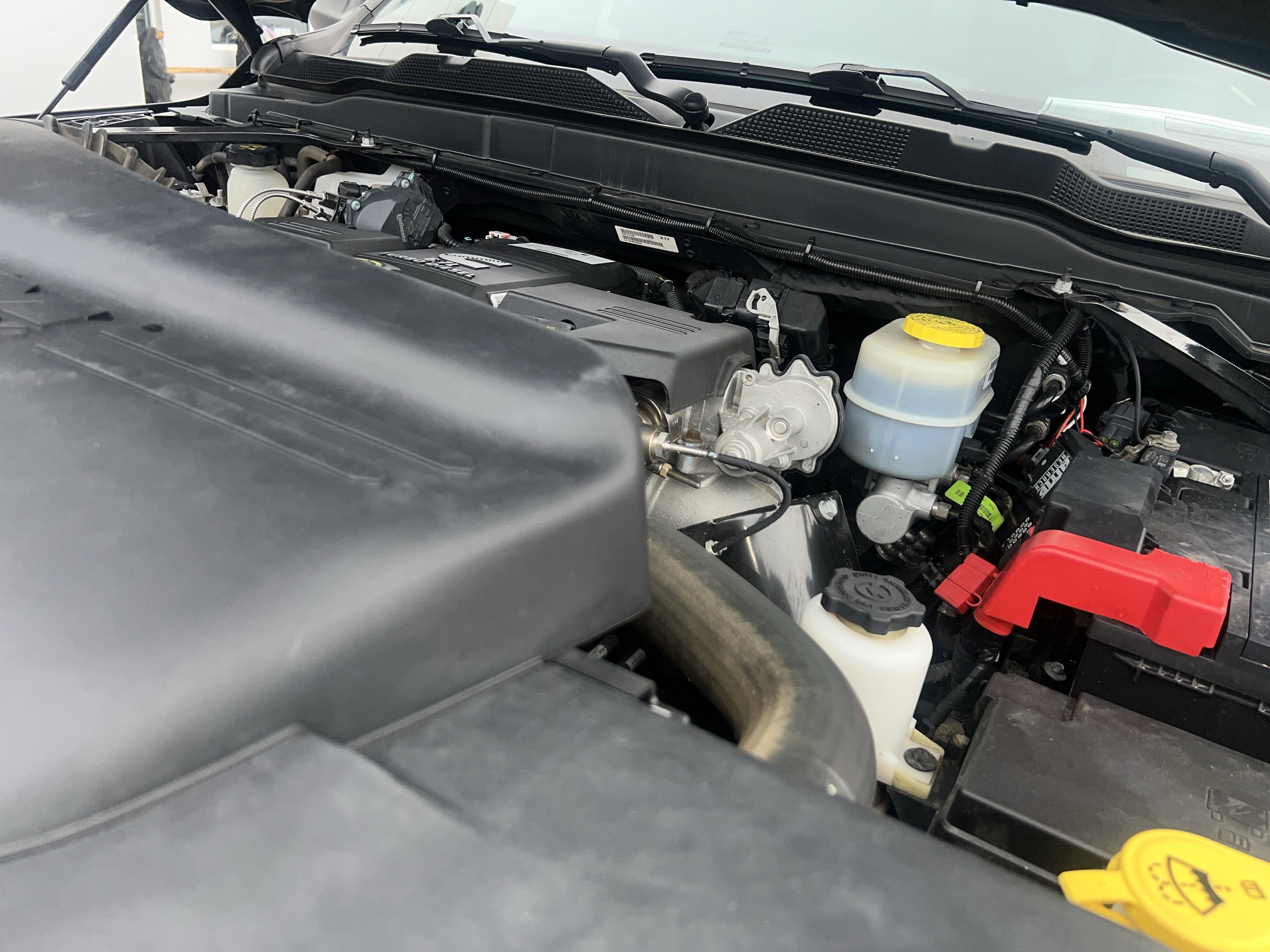 Used 2022 RAM 2500 Laramie AWD/4WD image 42