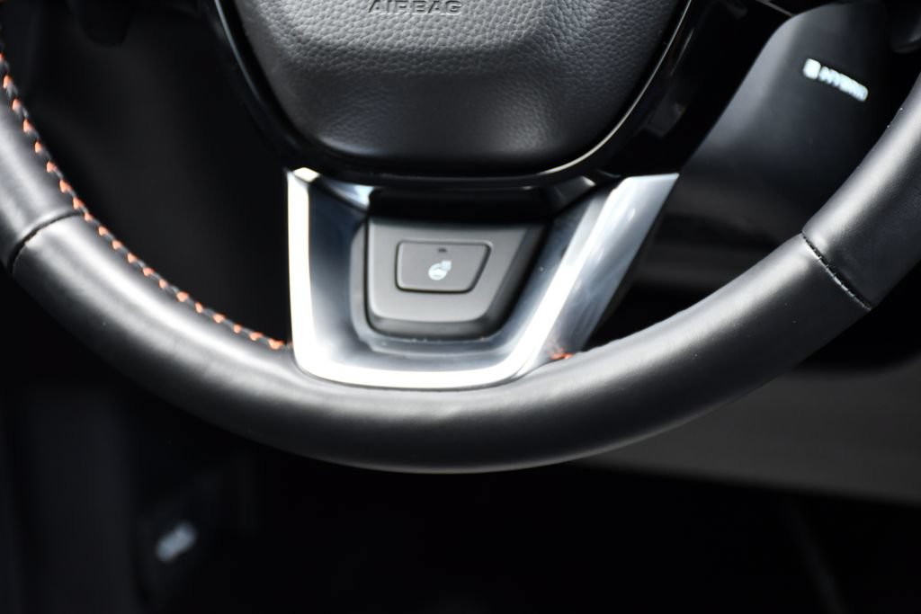 Used 2025 Honda CR-V Sport Touring image 31