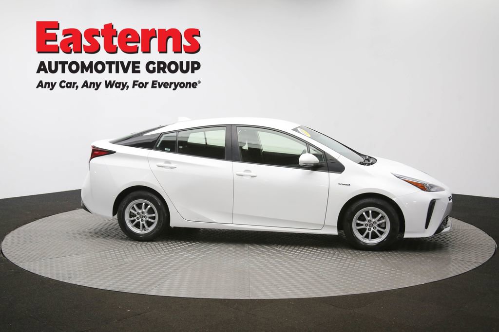 Used 2022 Toyota Prius LE image 40