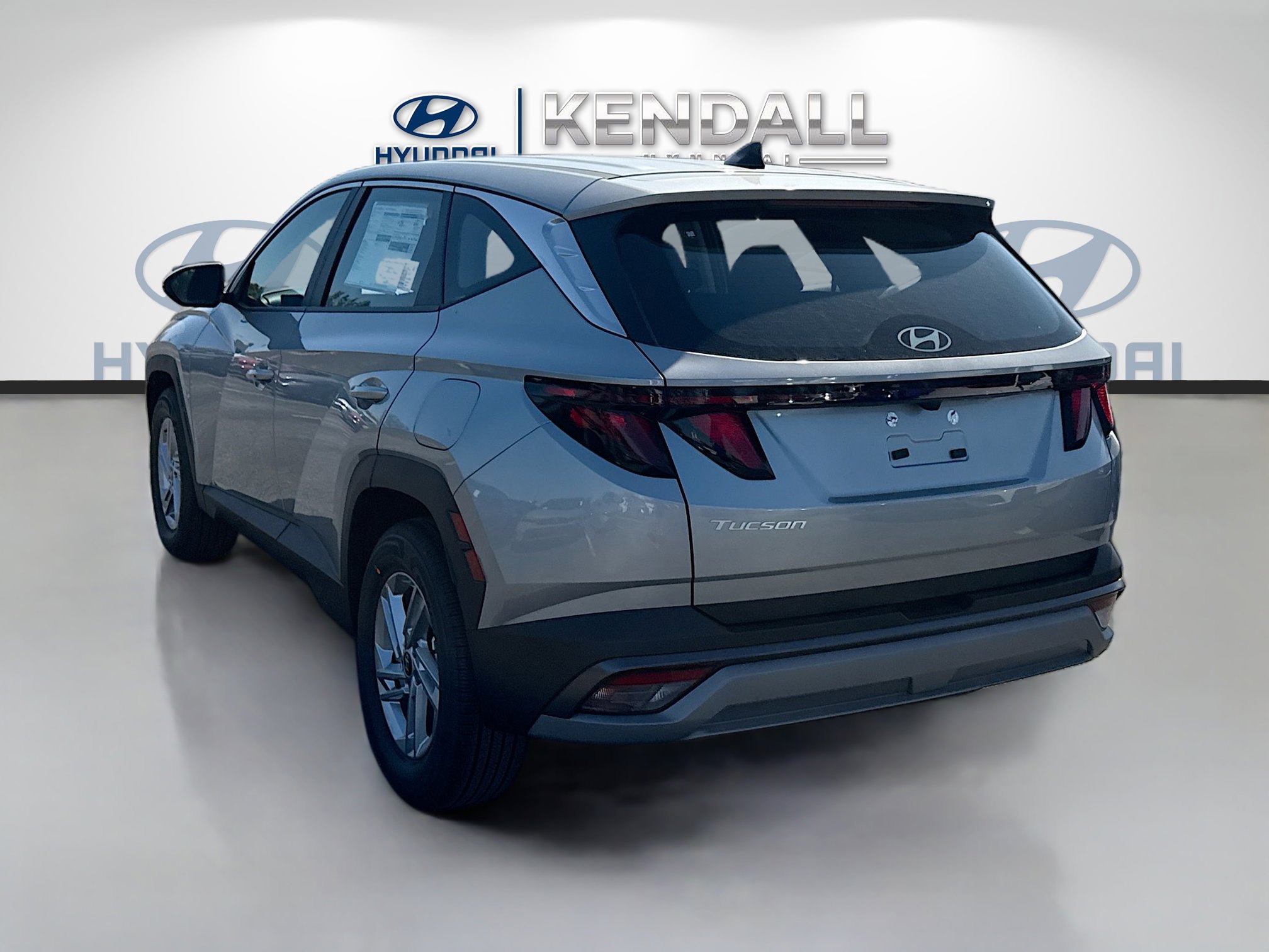 New 2026 Hyundai Tucson SE image 4