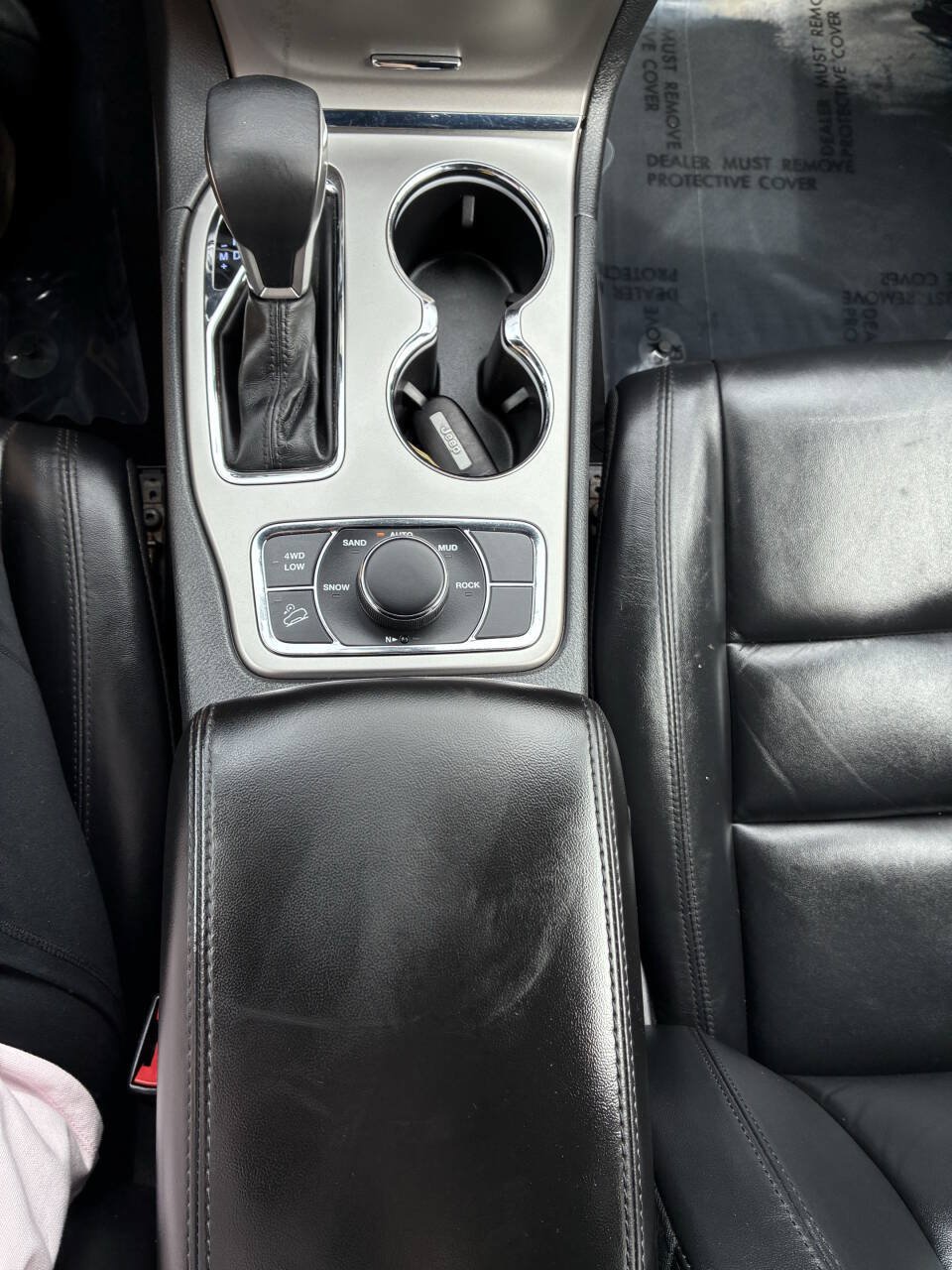 Used 2019 Jeep Grand Cherokee Limited AWD/4WD image 14