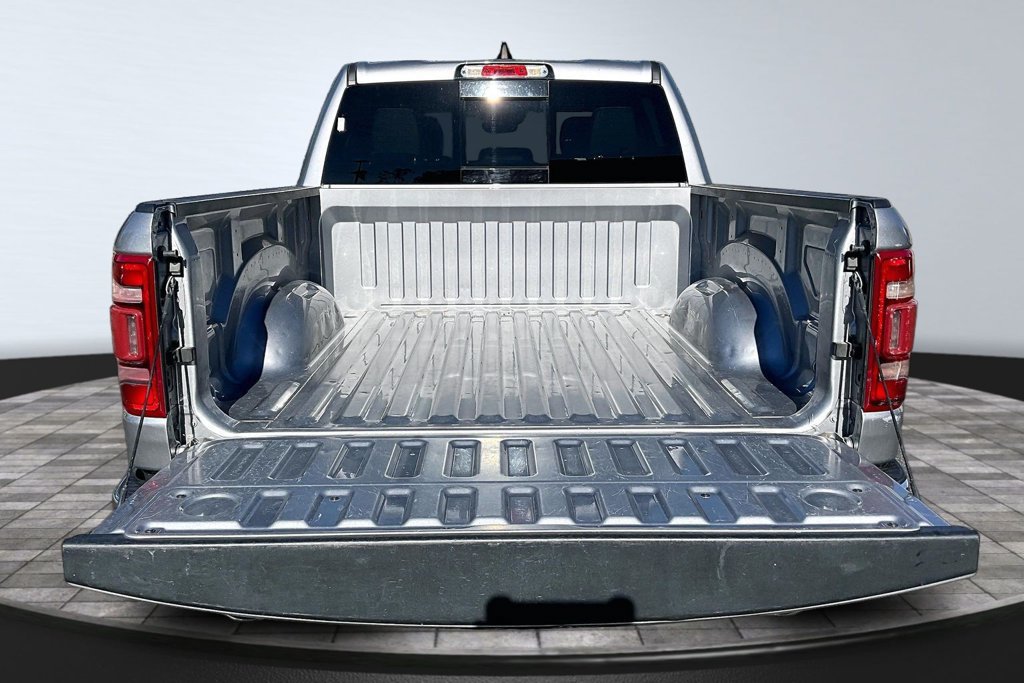Used 2024 RAM 1500 Laramie AWD/4WD image 25