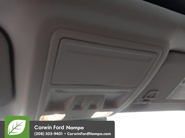 New 2025 Ford Escape SE w/ PHEV Premium Package image 23